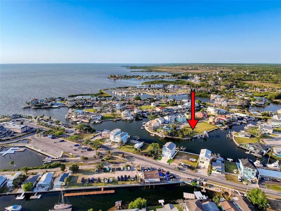 待售: $299,000 (0.15 acres)