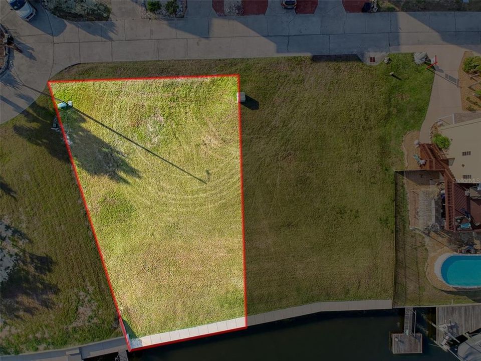 待售: $299,000 (0.15 acres)