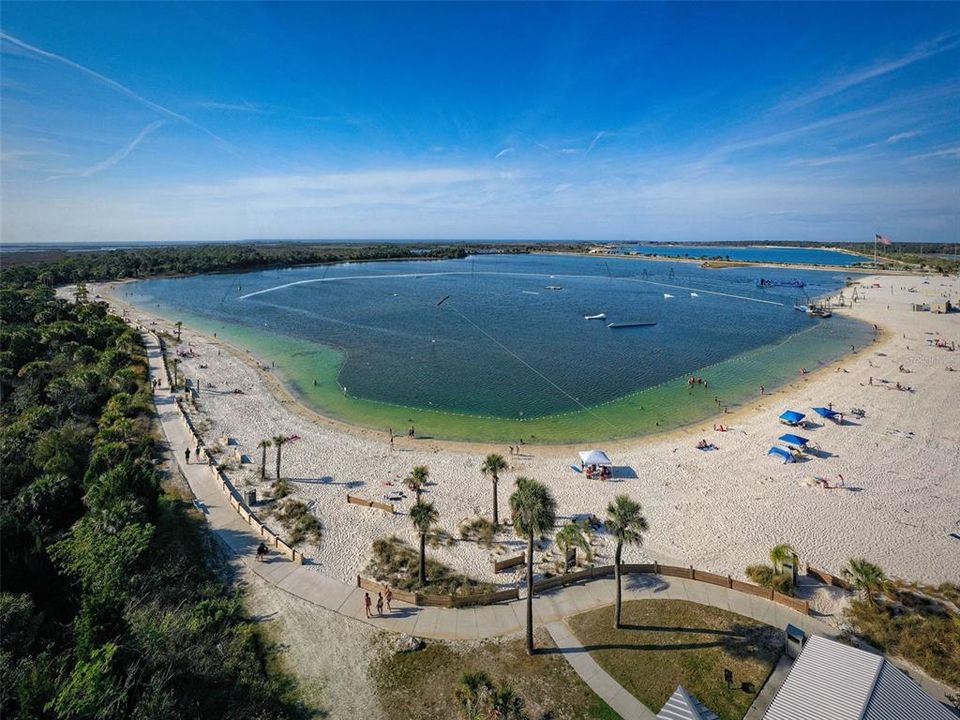 待售: $299,000 (0.15 acres)