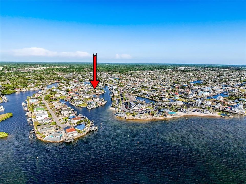 待售: $299,000 (0.15 acres)