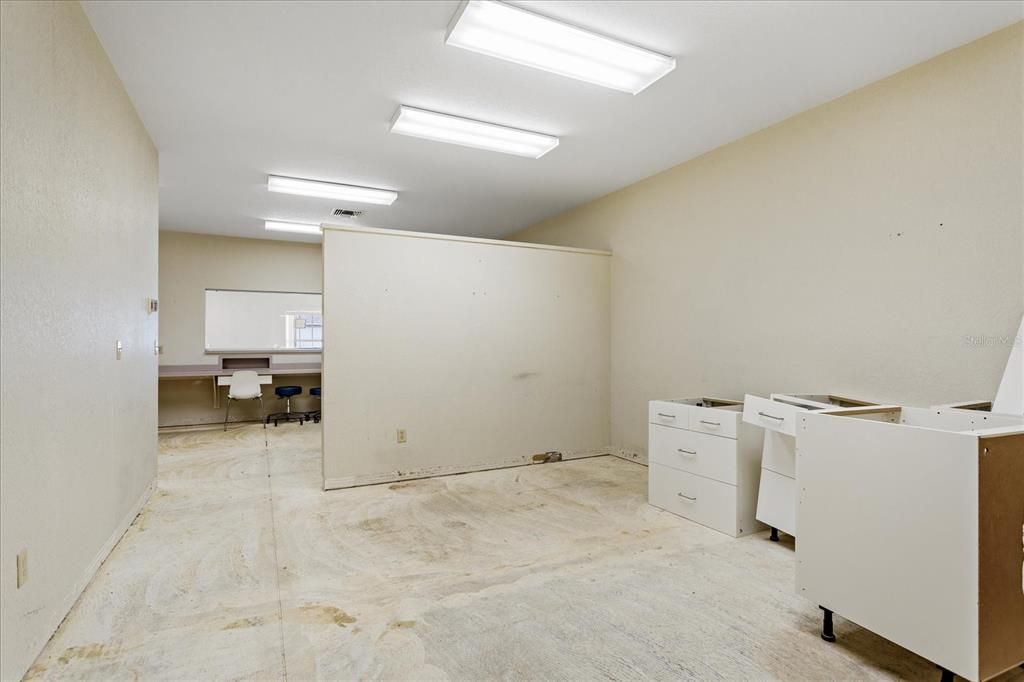 En Venta: $90,150 (0 camas, 0 baños, 3005 Pies cuadrados)