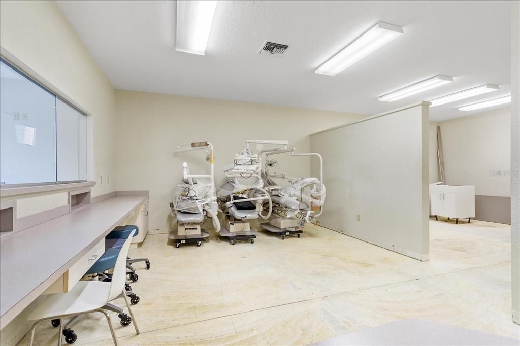 En Venta: $90,150 (0 camas, 0 baños, 3005 Pies cuadrados)