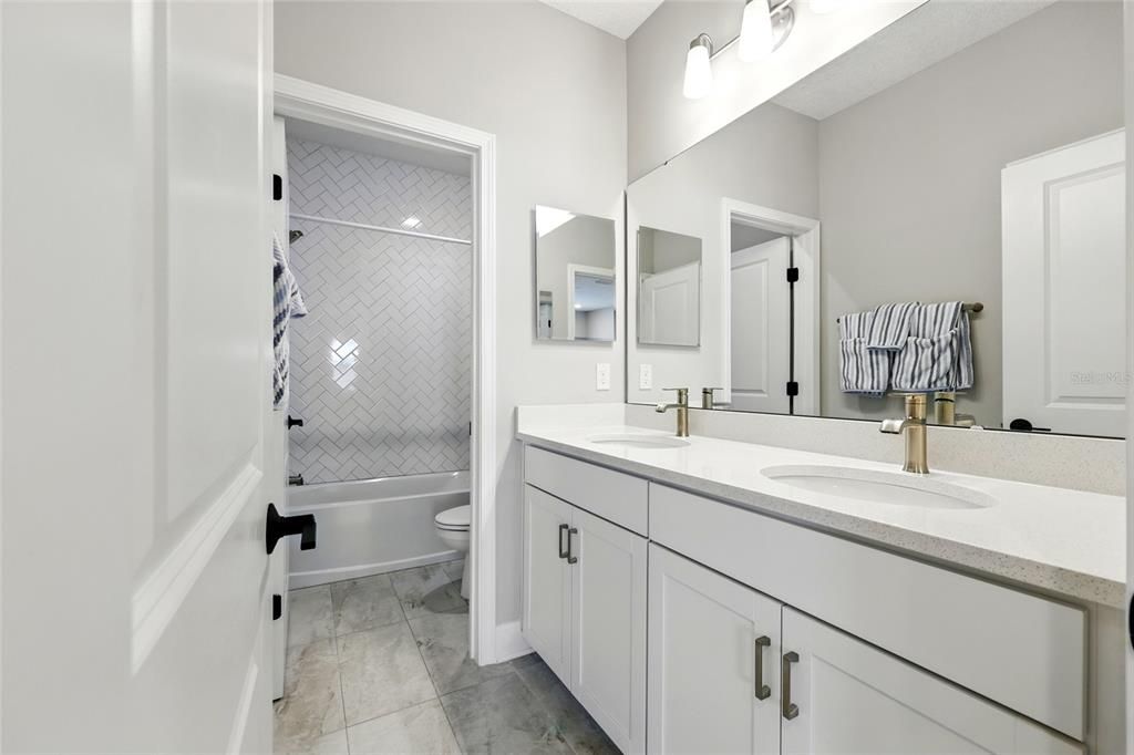 Active With Contract: $1,275,000 (5 beds, 3 baths, 3392 Square Feet)