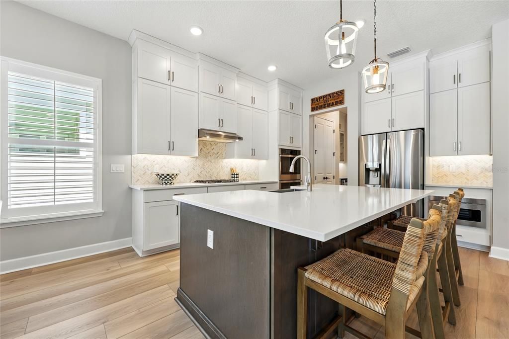 Active With Contract: $1,275,000 (5 beds, 3 baths, 3392 Square Feet)