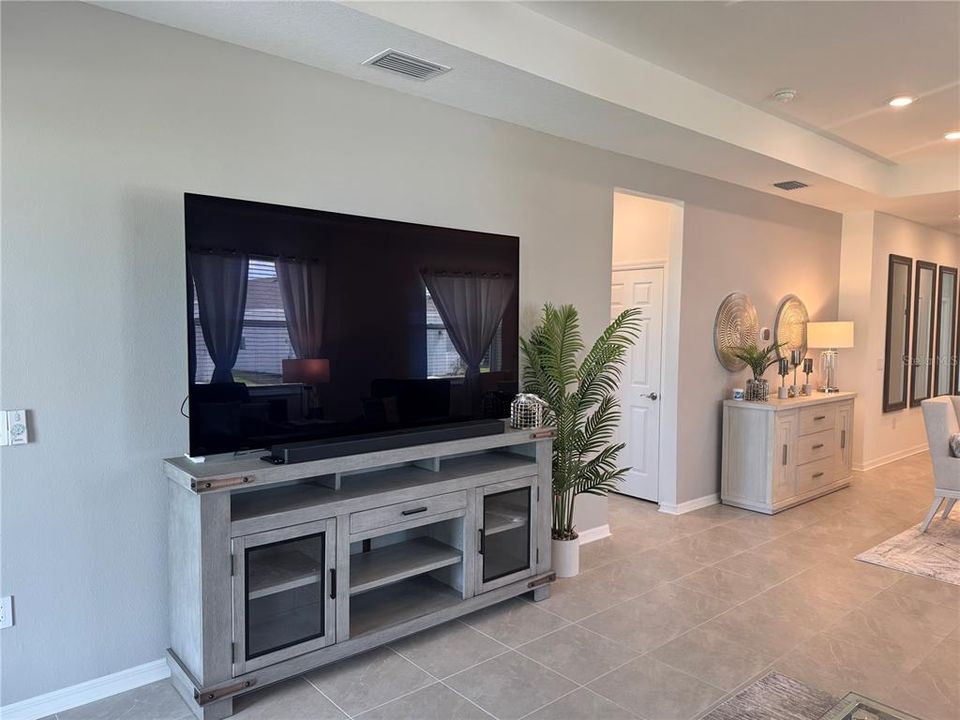 En Renta: $6,000 (3 camas, 2 baños, 1800 Pies cuadrados)