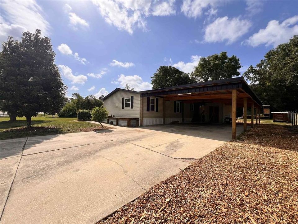 En Venta: $274,000 (3 camas, 2 baños, 1248 Pies cuadrados)