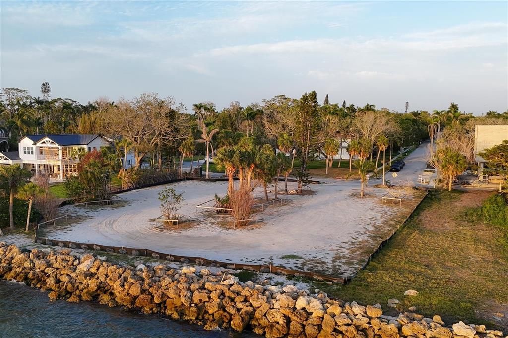 En Venta: $5,500,000 (0.89 acres)