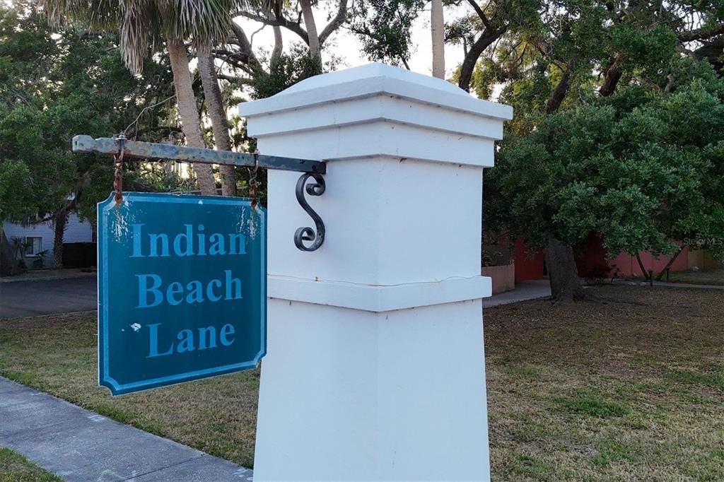 En Venta: $5,500,000 (0.89 acres)