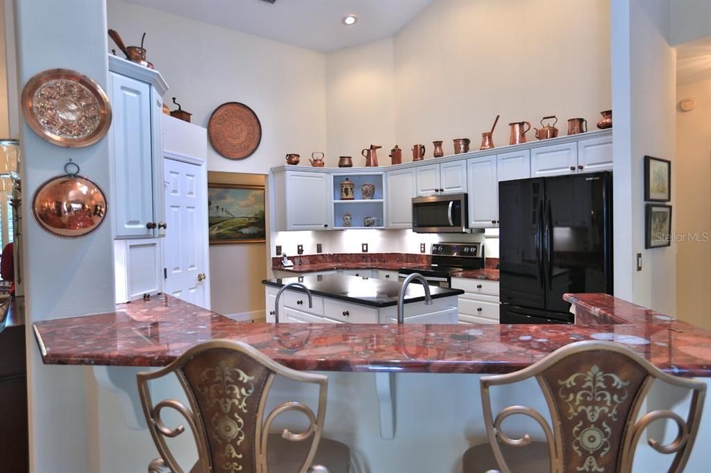 待售: $887,475 (3 贝兹, 3 浴室, 3409 平方英尺)