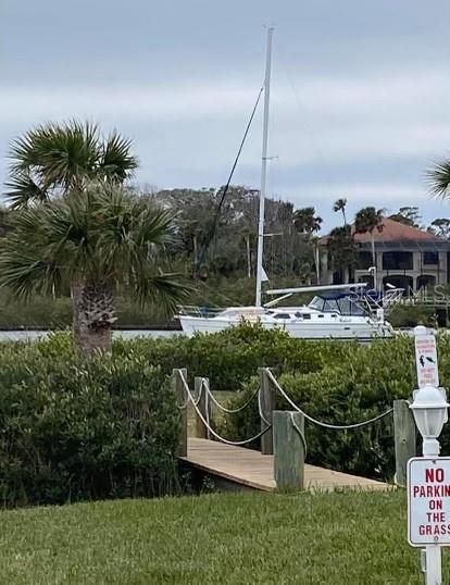 Activo con contrato: $224,900 (2 camas, 2 baños, 1144 Pies cuadrados)