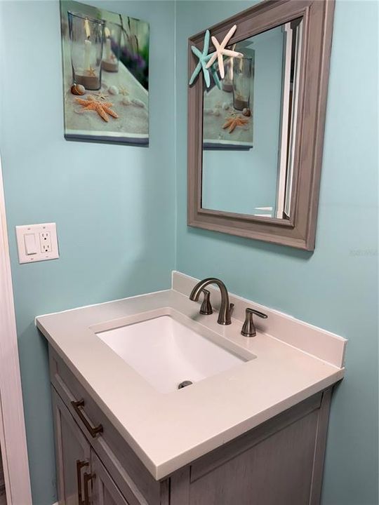 Activo con contrato: $224,900 (2 camas, 2 baños, 1144 Pies cuadrados)