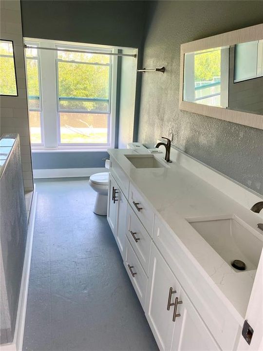 Active With Contract: $498,000 (3 beds, 3 baths, 1708 Square Feet)