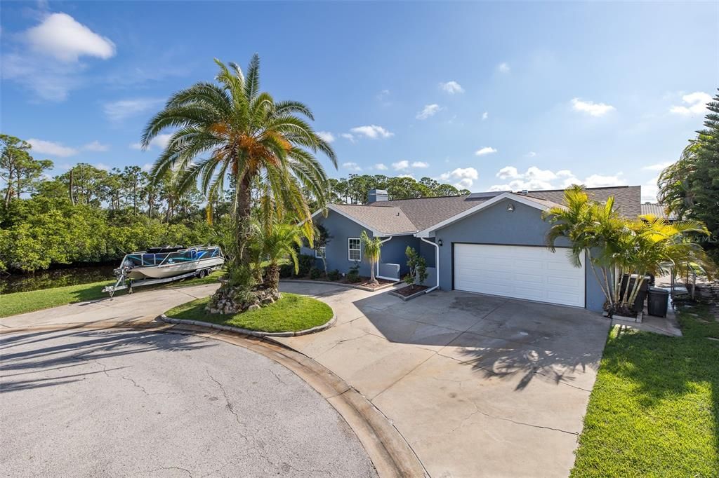 Active With Contract: $498,000 (3 beds, 3 baths, 1708 Square Feet)