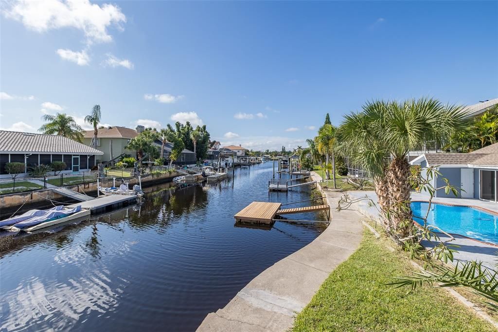 Active With Contract: $498,000 (3 beds, 3 baths, 1708 Square Feet)