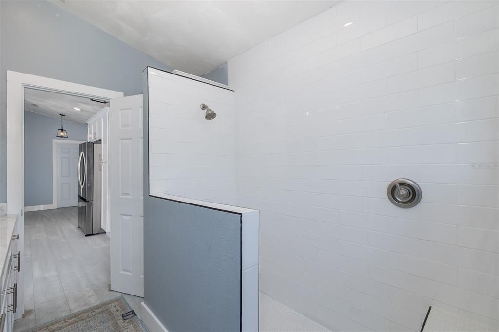 Active With Contract: $498,000 (3 beds, 3 baths, 1708 Square Feet)