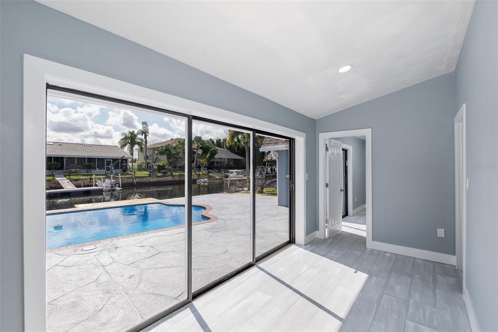 Active With Contract: $498,000 (3 beds, 3 baths, 1708 Square Feet)