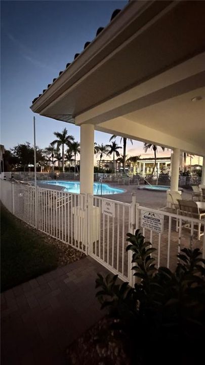 待售: $1,049,000 (3 贝兹, 3 浴室, 1995 平方英尺)