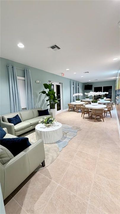 待售: $1,049,000 (3 贝兹, 3 浴室, 1995 平方英尺)