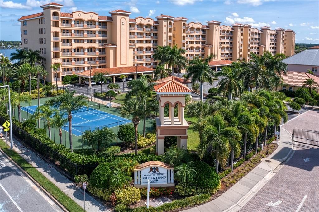 待售: $1,049,000 (3 贝兹, 3 浴室, 1995 平方英尺)