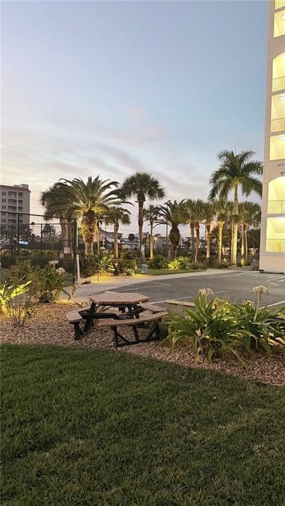 待售: $1,049,000 (3 贝兹, 3 浴室, 1995 平方英尺)