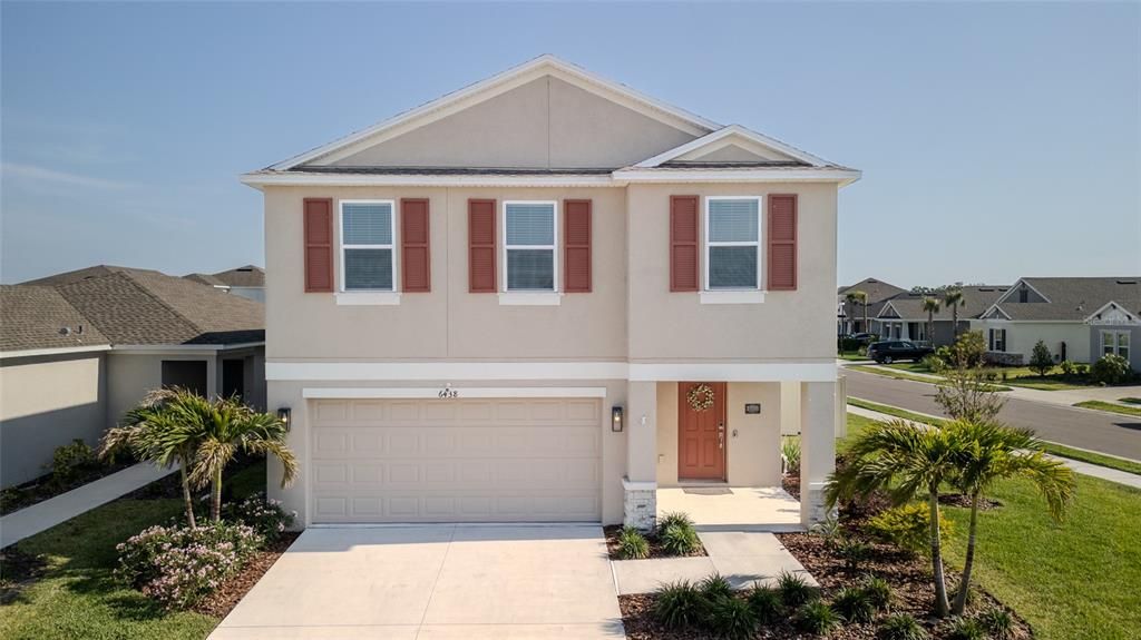 Recently Sold: $415,000 (4 beds, 2 baths, 2271 Square Feet)