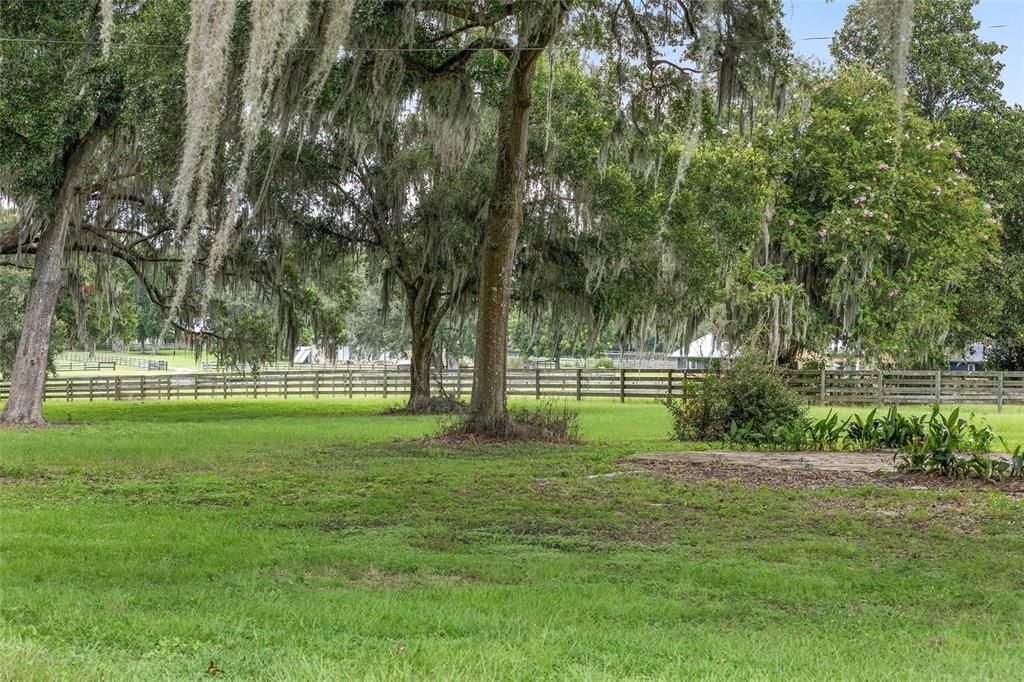 For Sale: $1,999,000 (1 beds, 1 baths, 2088 Square Feet)