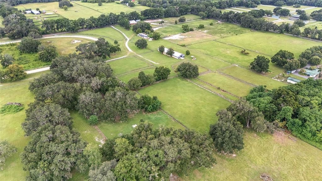 For Sale: $1,999,000 (1 beds, 1 baths, 2088 Square Feet)