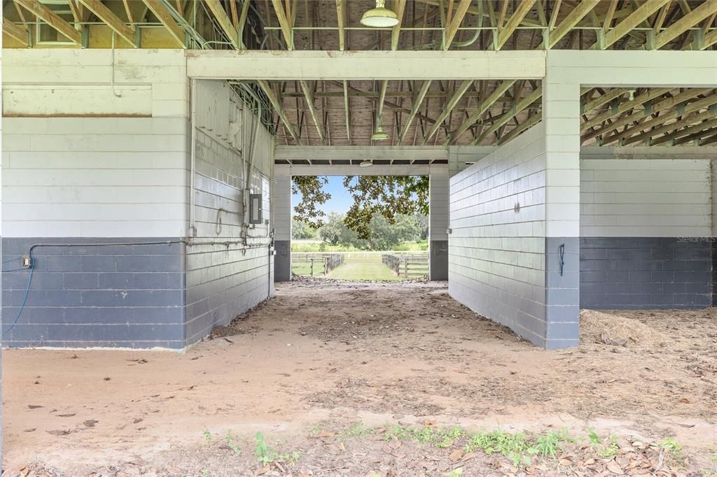 For Sale: $1,999,000 (1 beds, 1 baths, 2088 Square Feet)