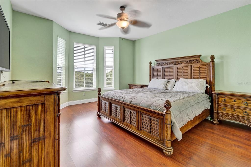 В аренду: $3,200 (3 спален, 2 ванн, 1740 Квадратных фут)