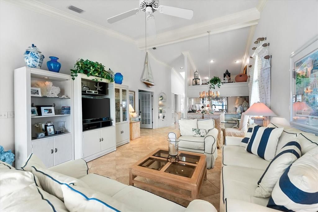 Active With Contract: $549,000 (3 beds, 2 baths, 1443 Square Feet)