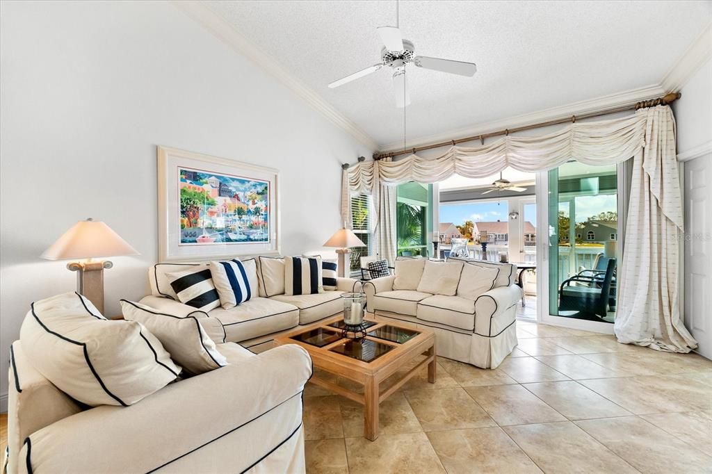 Active With Contract: $549,000 (3 beds, 2 baths, 1443 Square Feet)