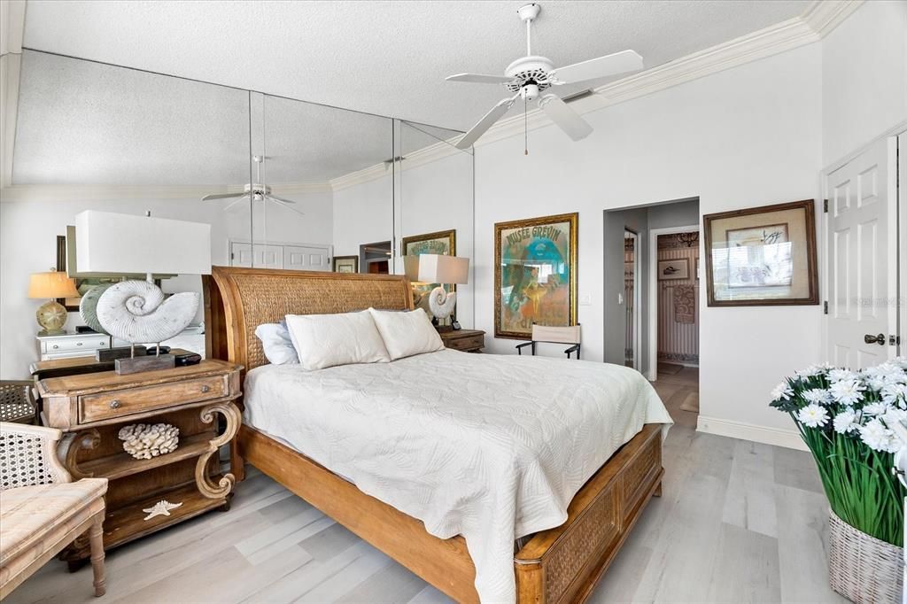 Active With Contract: $549,000 (3 beds, 2 baths, 1443 Square Feet)