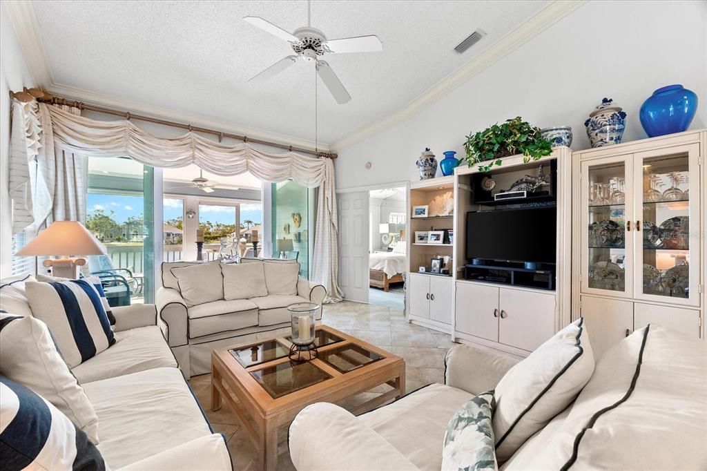 Active With Contract: $549,000 (3 beds, 2 baths, 1443 Square Feet)