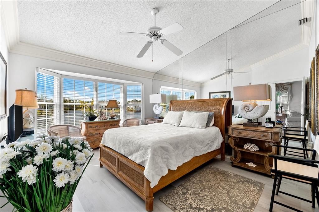 Active With Contract: $549,000 (3 beds, 2 baths, 1443 Square Feet)