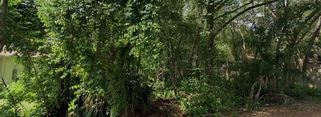 待售: $30,000 (0.11 acres)