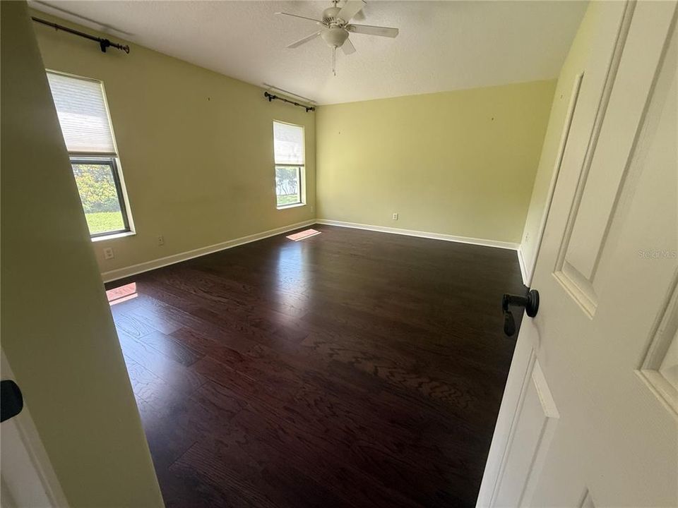 待售: $380,000 (3 贝兹, 2 浴室, 1613 平方英尺)