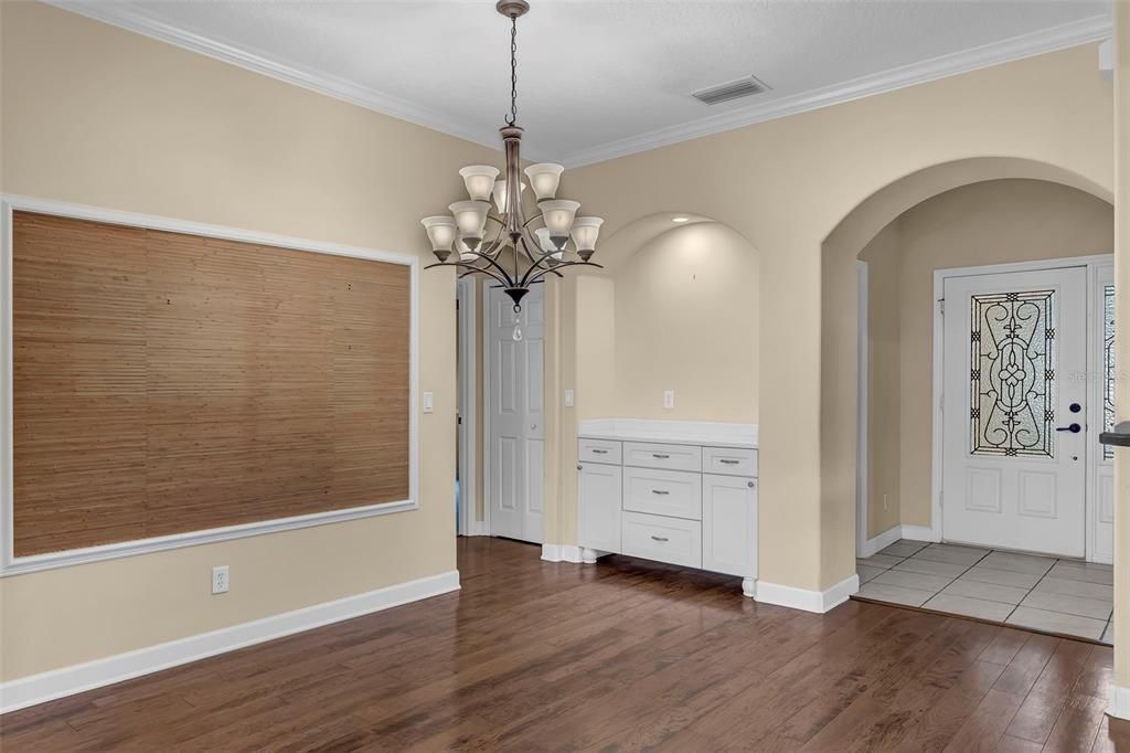 待售: $380,000 (3 贝兹, 2 浴室, 1613 平方英尺)