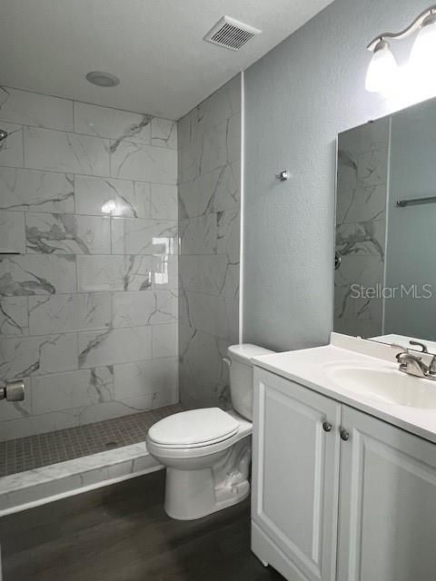 For Sale: $190,000 (2 beds, 2 baths, 1195 Square Feet)