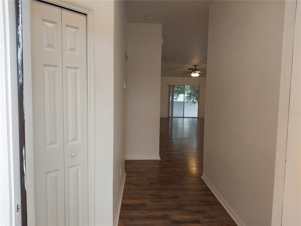 На продажу: $265,000 (3 спален, 2 ванн, 1770 Квадратных фут)