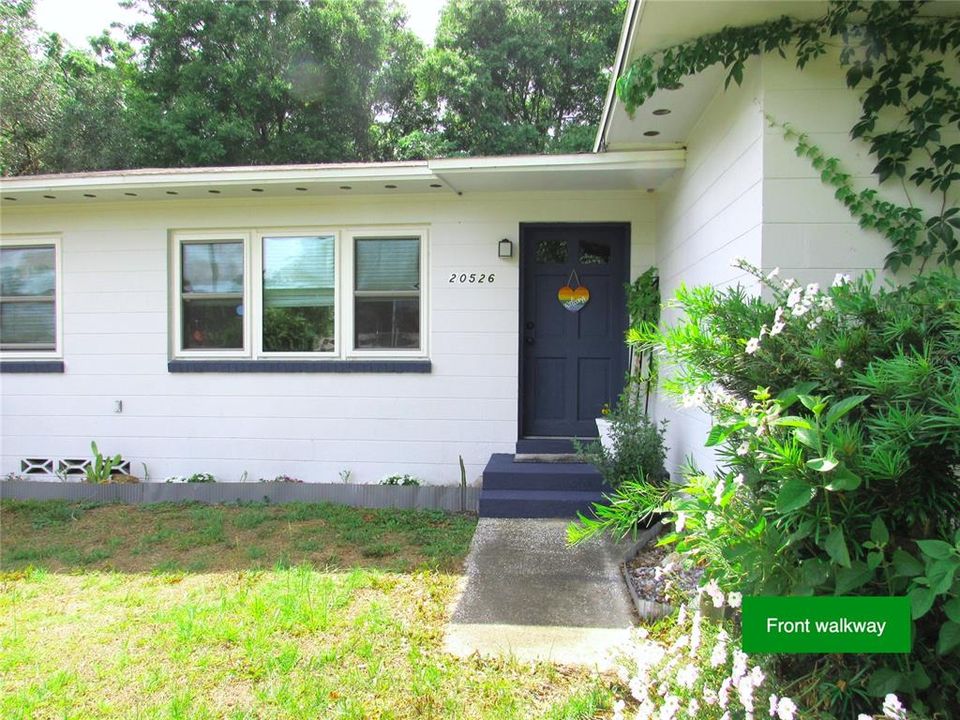 For Sale: $299,900 (3 beds, 2 baths, 1780 Square Feet)