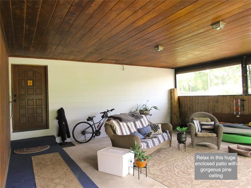 For Sale: $299,900 (3 beds, 2 baths, 1780 Square Feet)