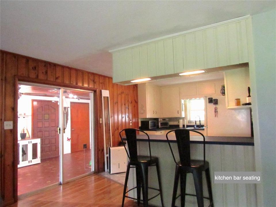 For Sale: $299,900 (3 beds, 2 baths, 1780 Square Feet)