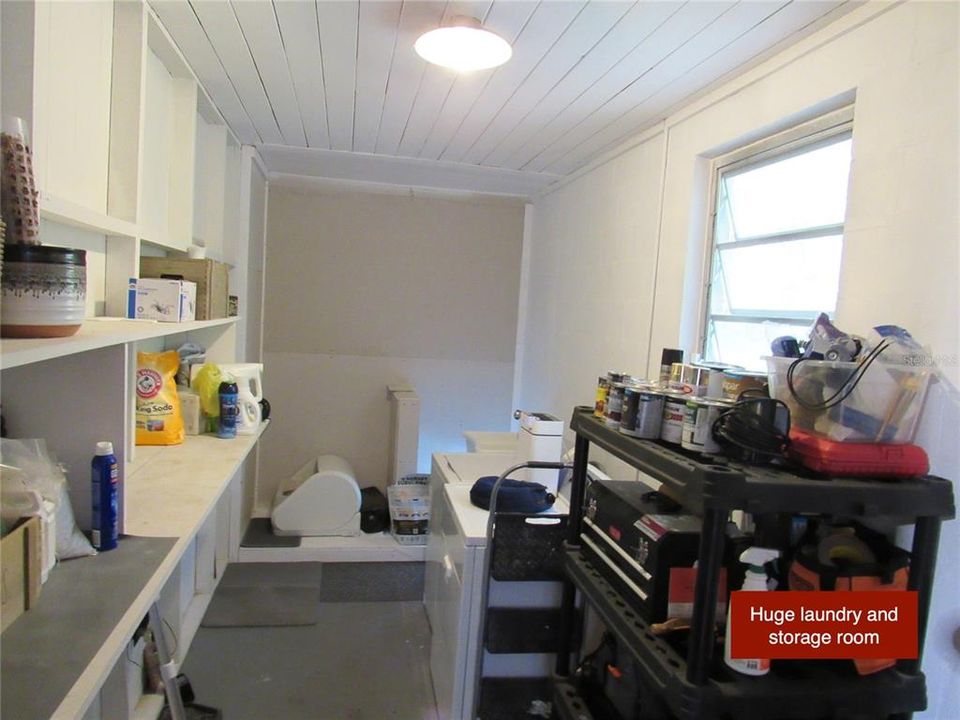 For Sale: $299,900 (3 beds, 2 baths, 1780 Square Feet)