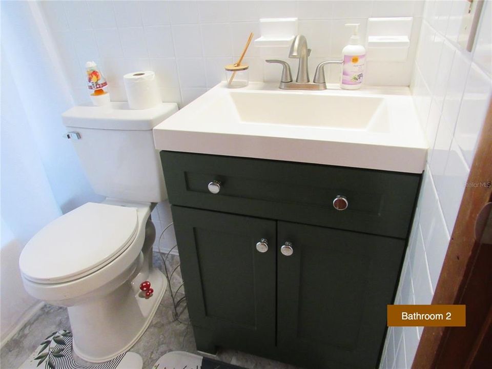 For Sale: $299,900 (3 beds, 2 baths, 1780 Square Feet)