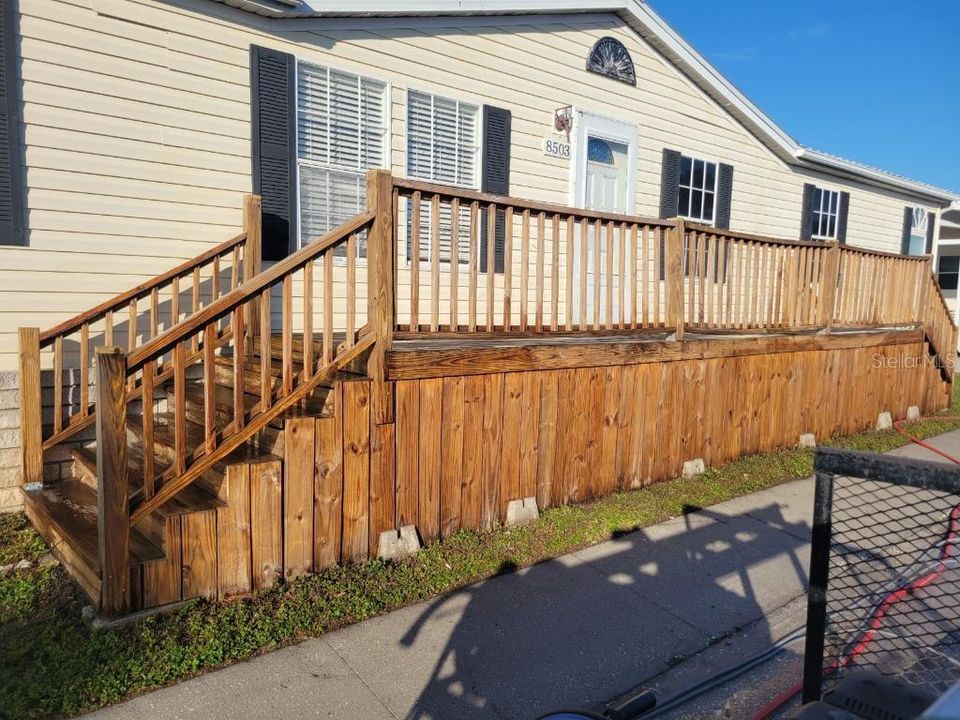 Recently Sold: $215,000 (3 beds, 2 baths, 1860 Square Feet)