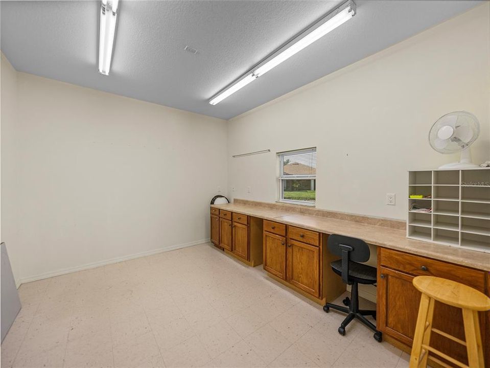 待售: $299,900 (2 贝兹, 2 浴室, 1860 平方英尺)