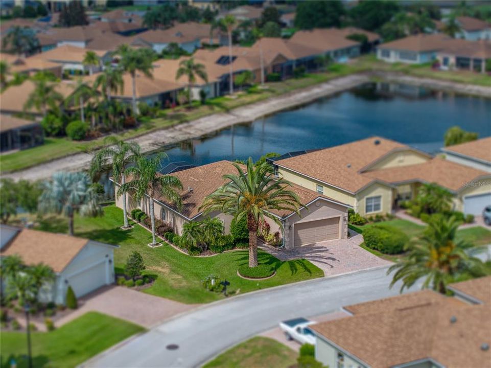 待售: $299,900 (2 贝兹, 2 浴室, 1860 平方英尺)