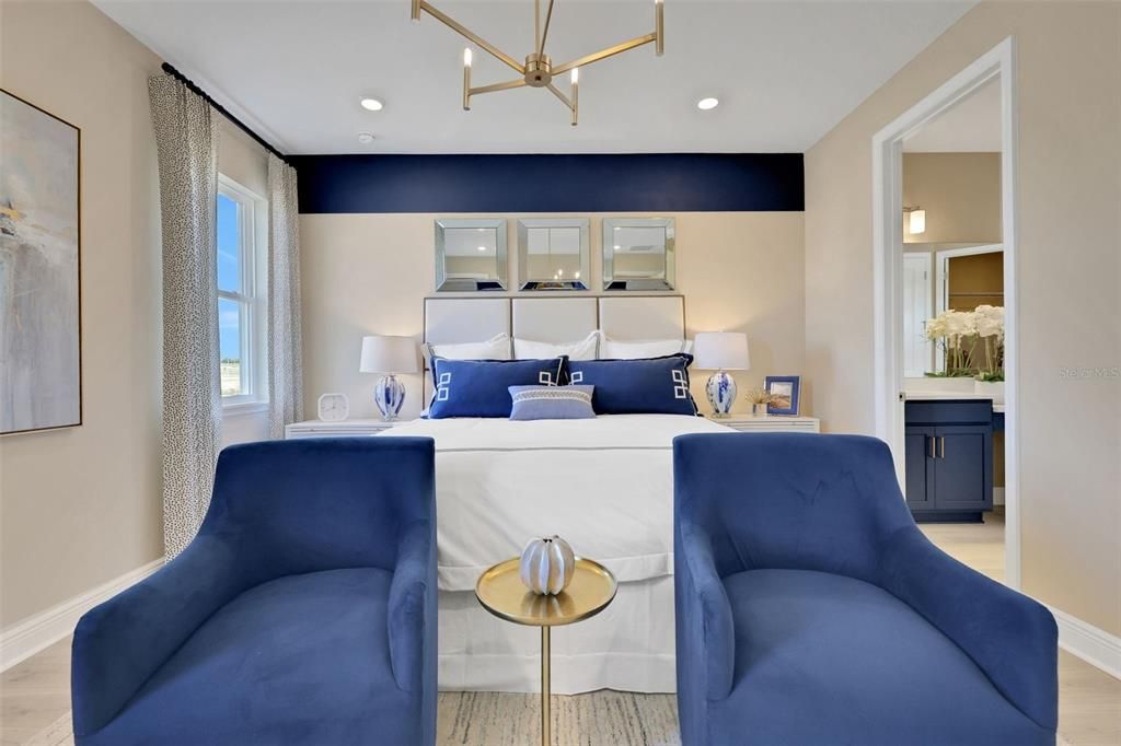 Active With Contract: $670,602 (5 beds, 3 baths, 3076 Square Feet)