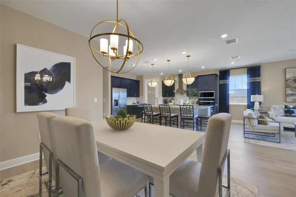 Active With Contract: $670,602 (5 beds, 3 baths, 3076 Square Feet)