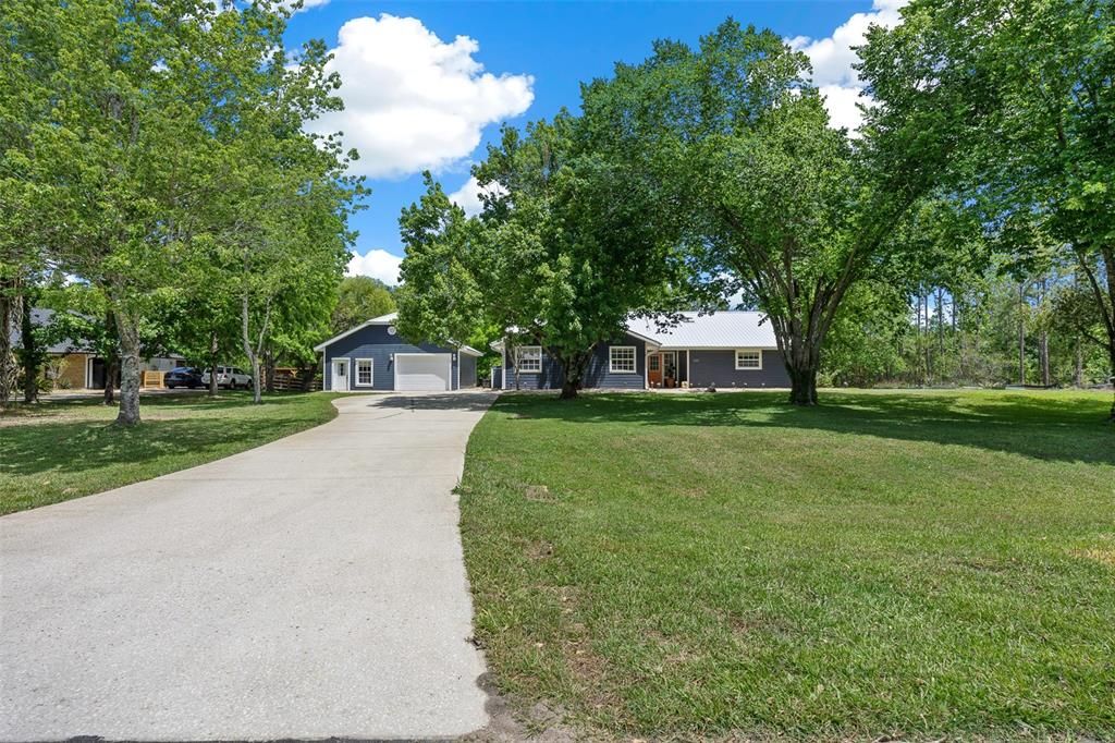 合同活跃: $700,000 (3 贝兹, 2 浴室, 2270 平方英尺)